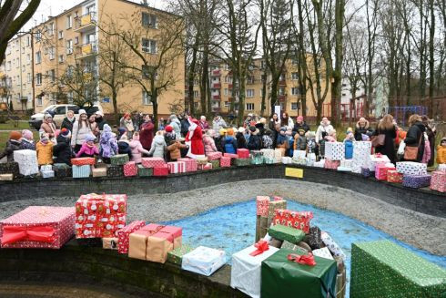 Trzynaste ubieranie osiedlowej choinki