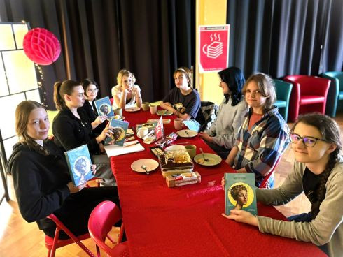 DKK dla nastolatków: "Młodość. Wyznania nastolatków"